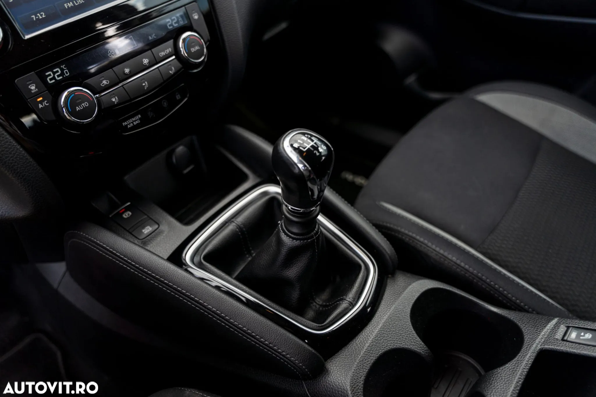 Nissan Qashqai 1.5 DCI TEKNA - 19