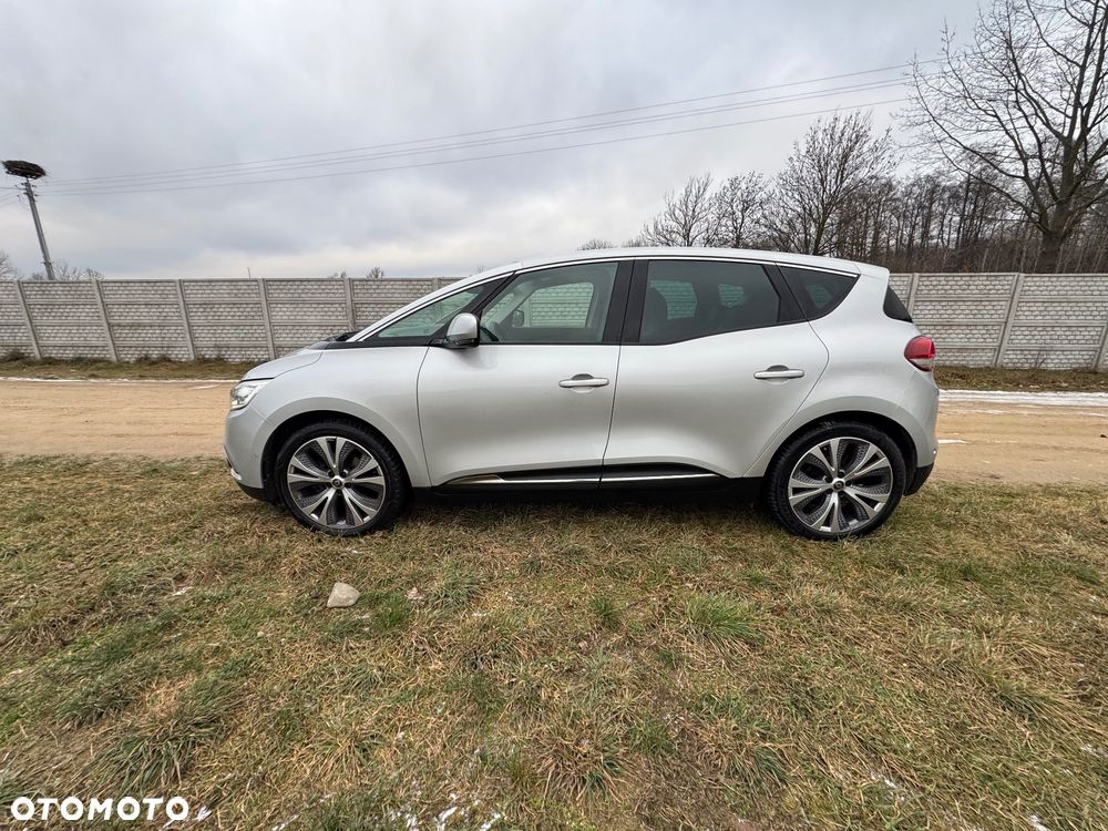 Renault Scenic - 11