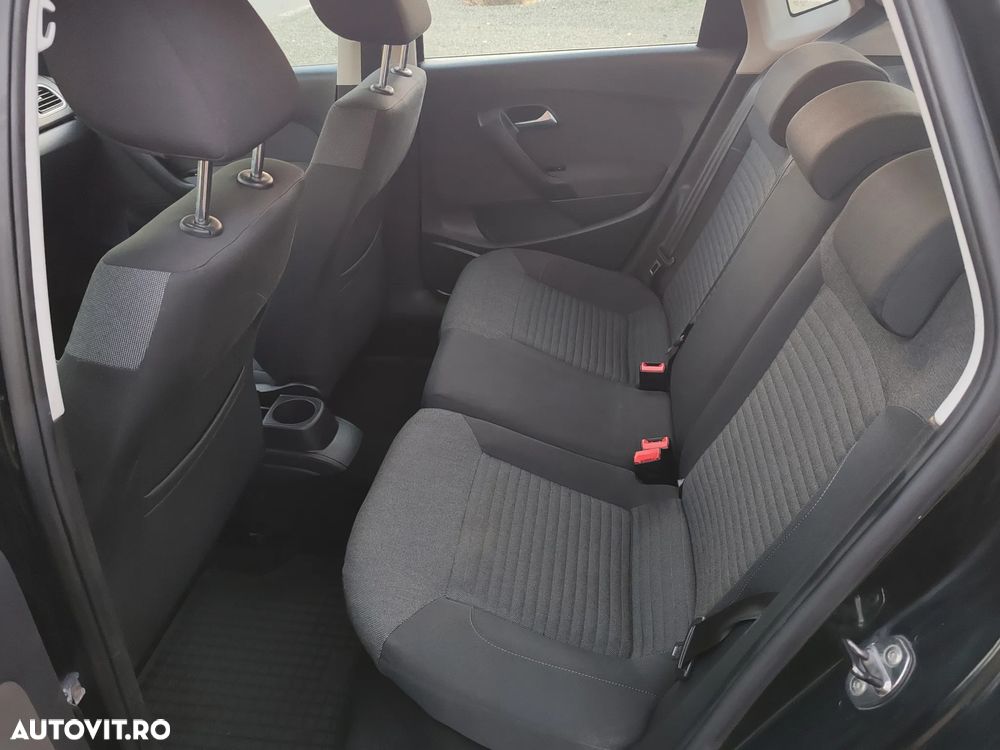 VOLKSWAGEN Polo 2012 — imagine 9