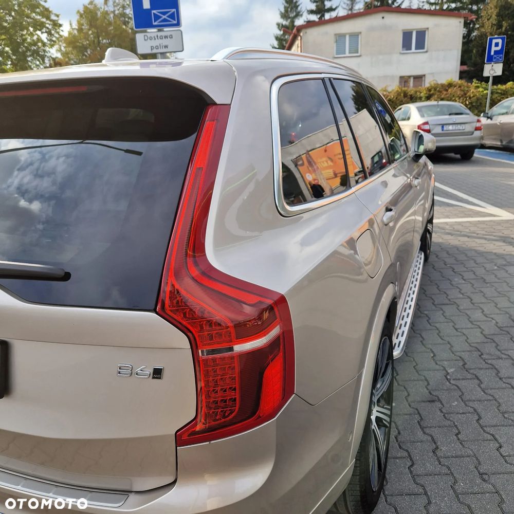 Volvo XC 90 - 18