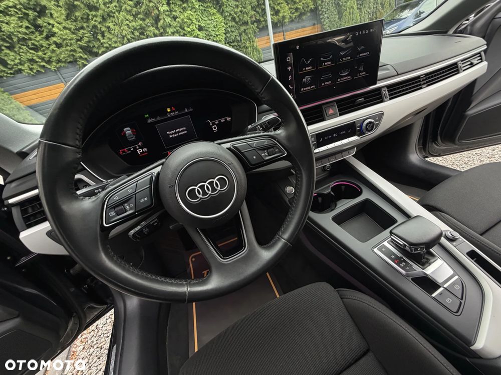 Audi A5 Sportback 40 TFSI S tronic design - 32