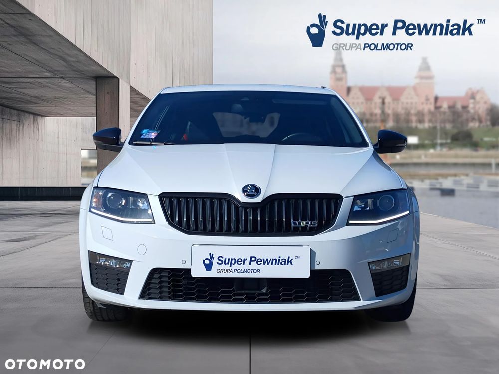 Skoda Octavia 2.0 TSI DSG RS 230 - 8