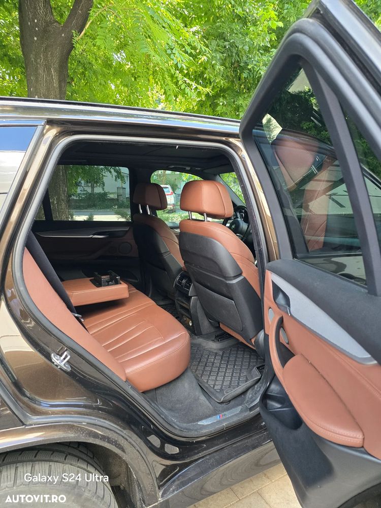 BMW X5 xDrive40i - 12