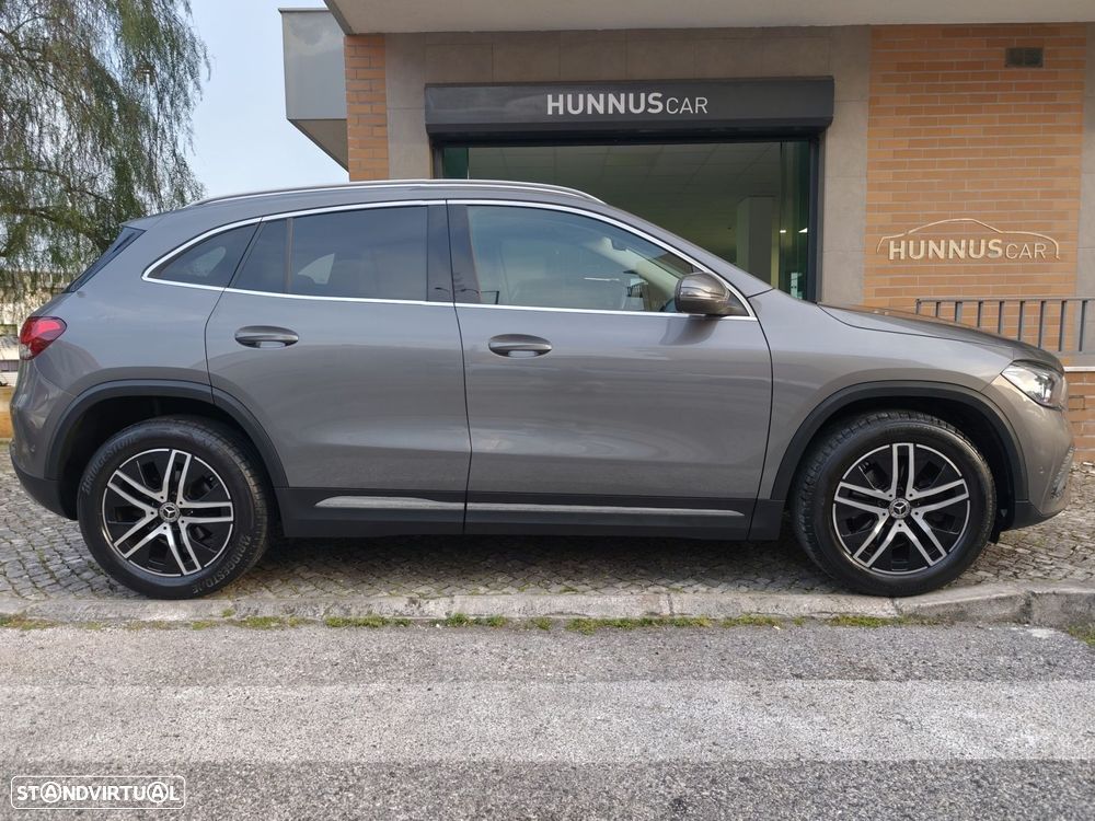 Mercedes-Benz GLA 180 d Progressive - 11