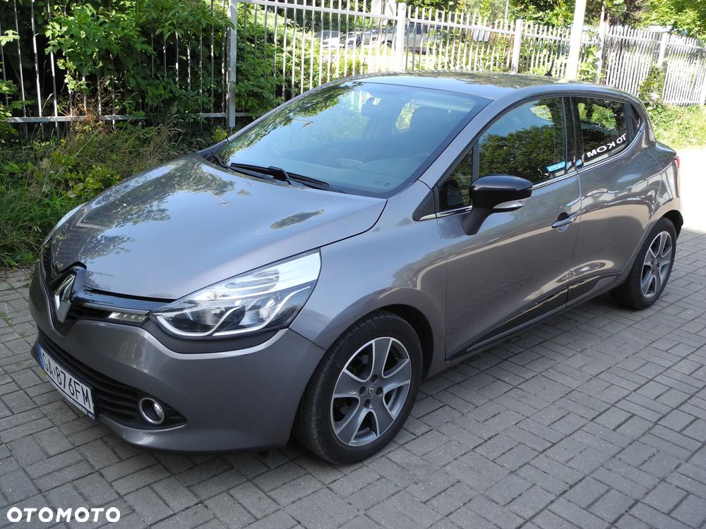 Renault Clio - 1