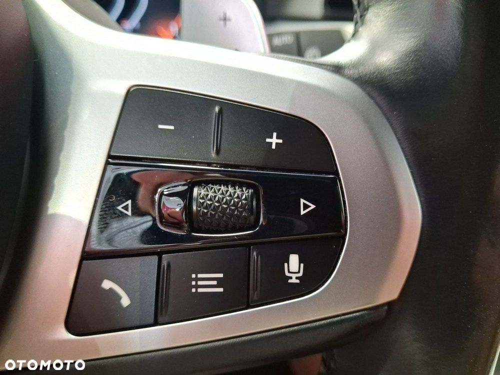 BMW Seria 5 - 21