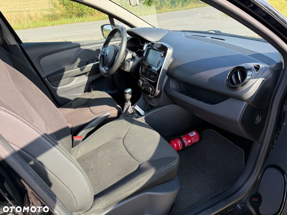 Renault Clio 0.9 TCe Business - 12
