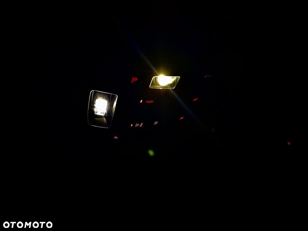 Audi A6 Avant 2.0 TDI quattro S tronic - 40