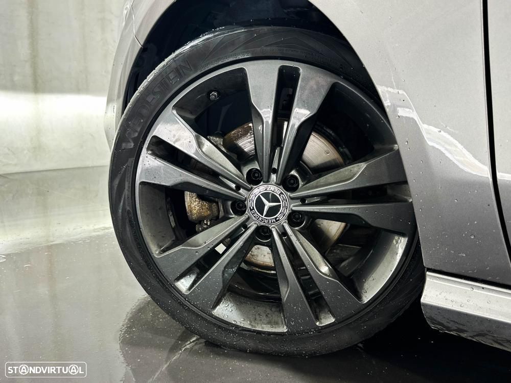 Mercedes-Benz CLA 200 d 4Matic 7G-DCT UrbanStyle Edition - 49