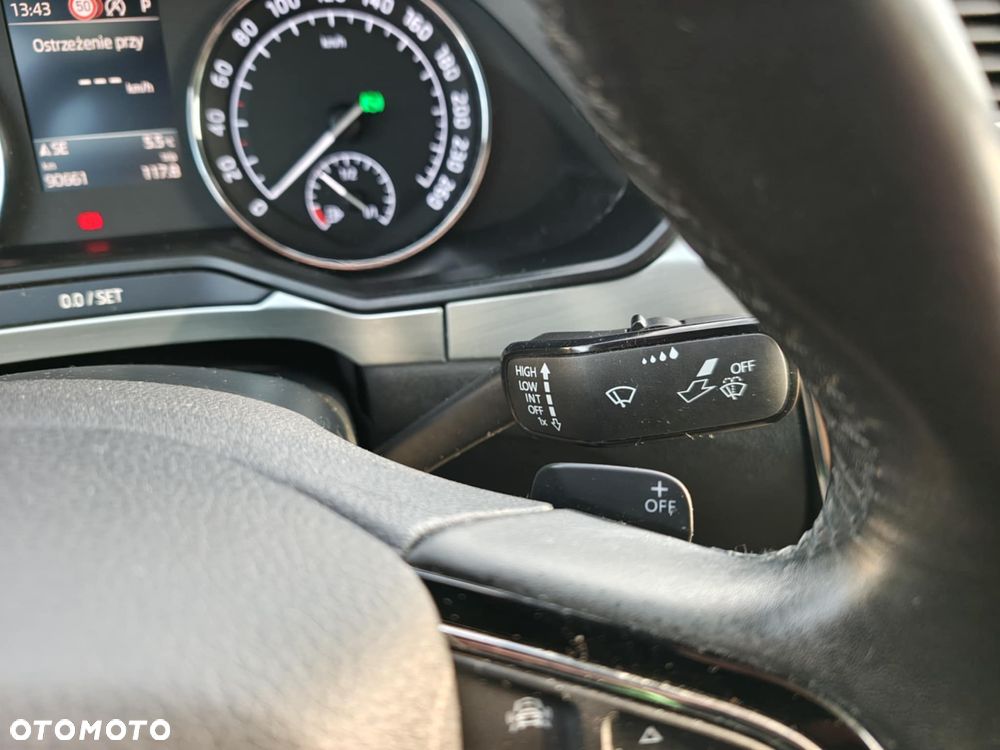 Skoda Superb 1.5 TSI ACT Active DSG - 22