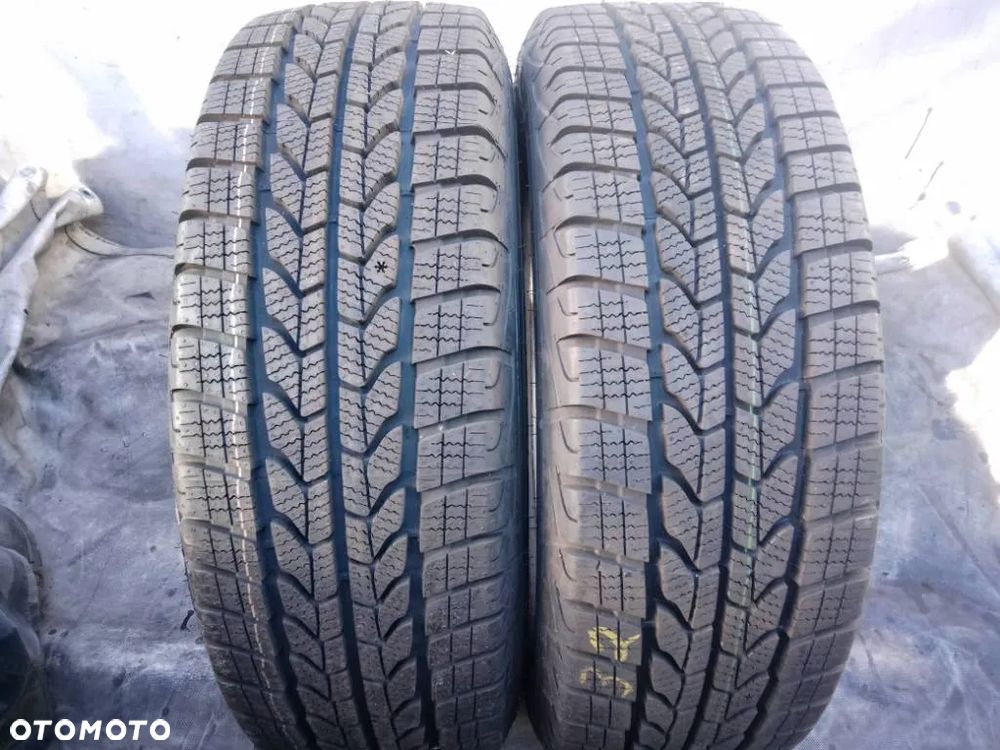Goodyear UltraGrip Cargo 215/65 R16C 109/107T 2024 - 1