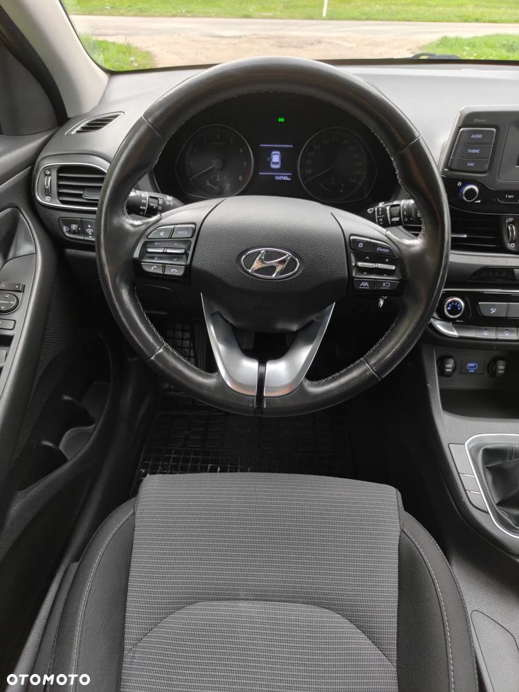 Hyundai i30 1.5 DPI Modern - 11