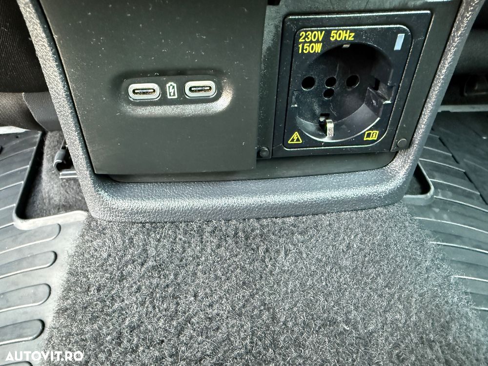 Skoda Octavia Combi 2.0 TDI Ambition - 22