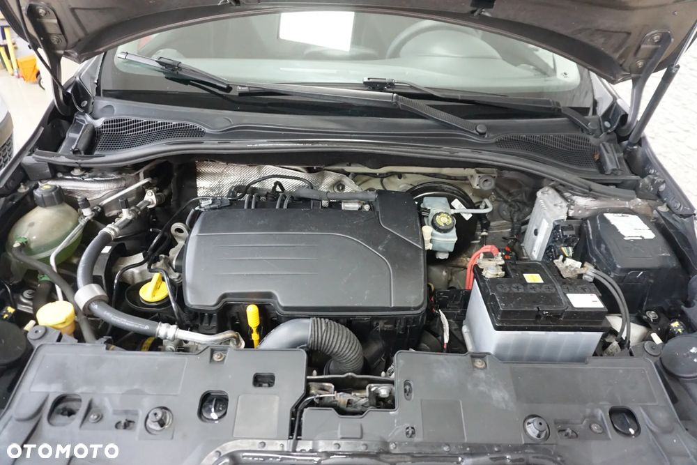 Renault Clio 1.2 16V 75 Expression - 13