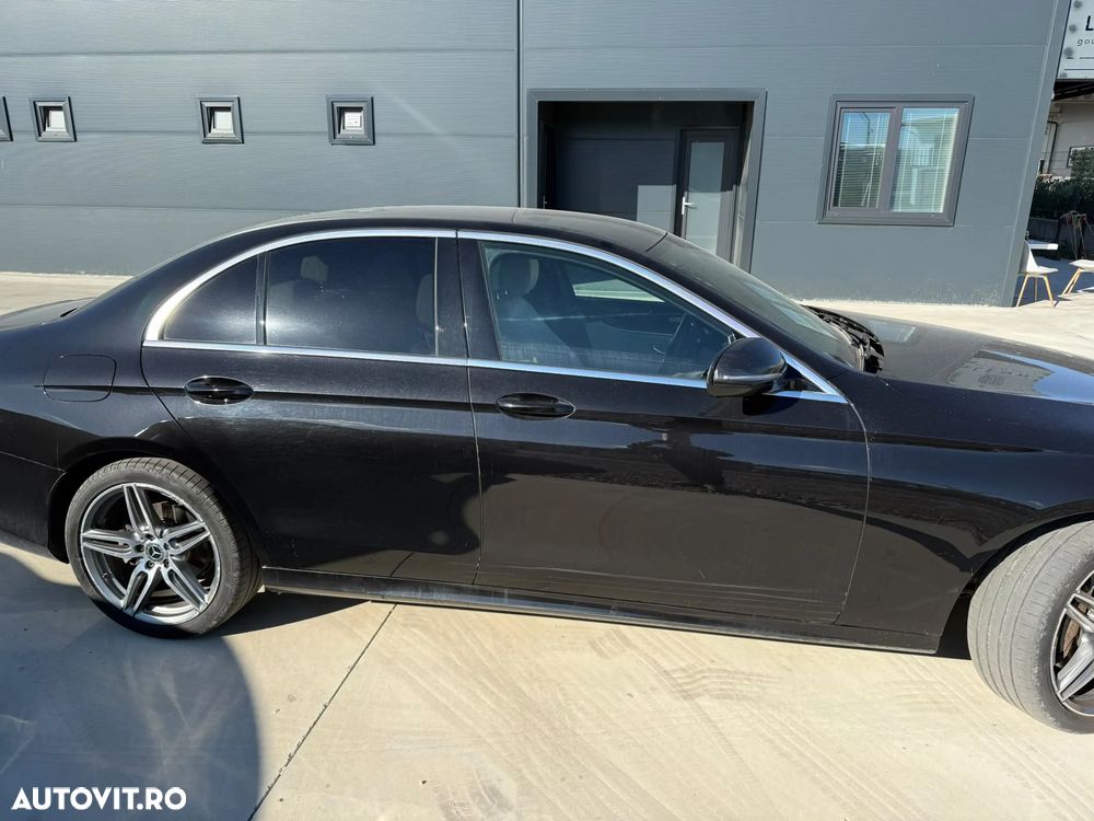 Mercedes-Benz E - 14
