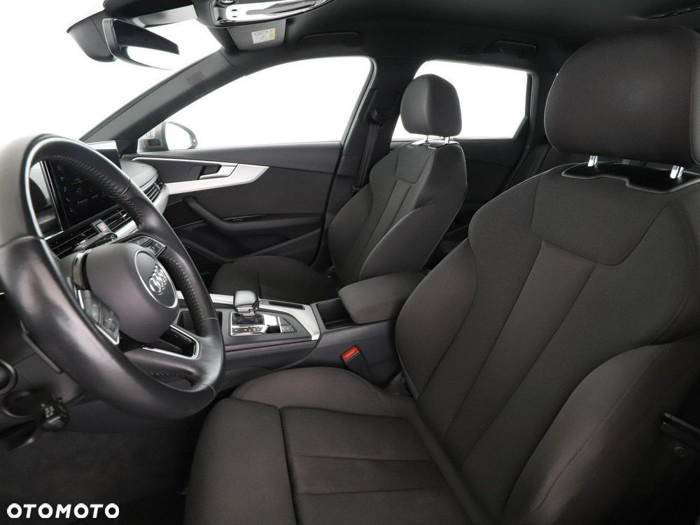 Audi A4 Avant 35 TDI mHEV Advanced S tronic - 14