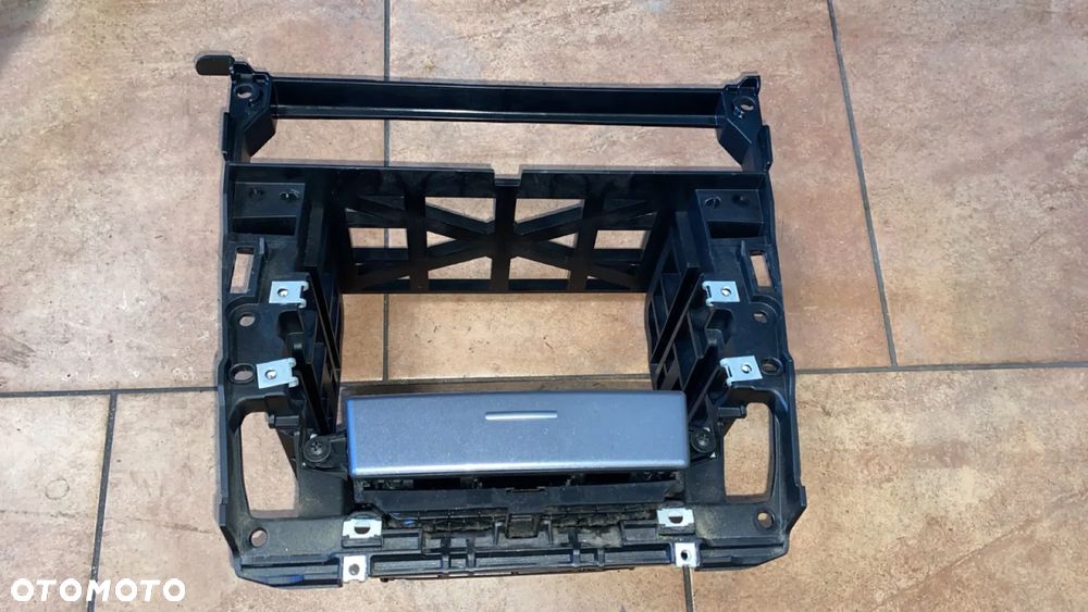 RAMKA MOCOWANIE BMW E60 E61 6976375 - 1