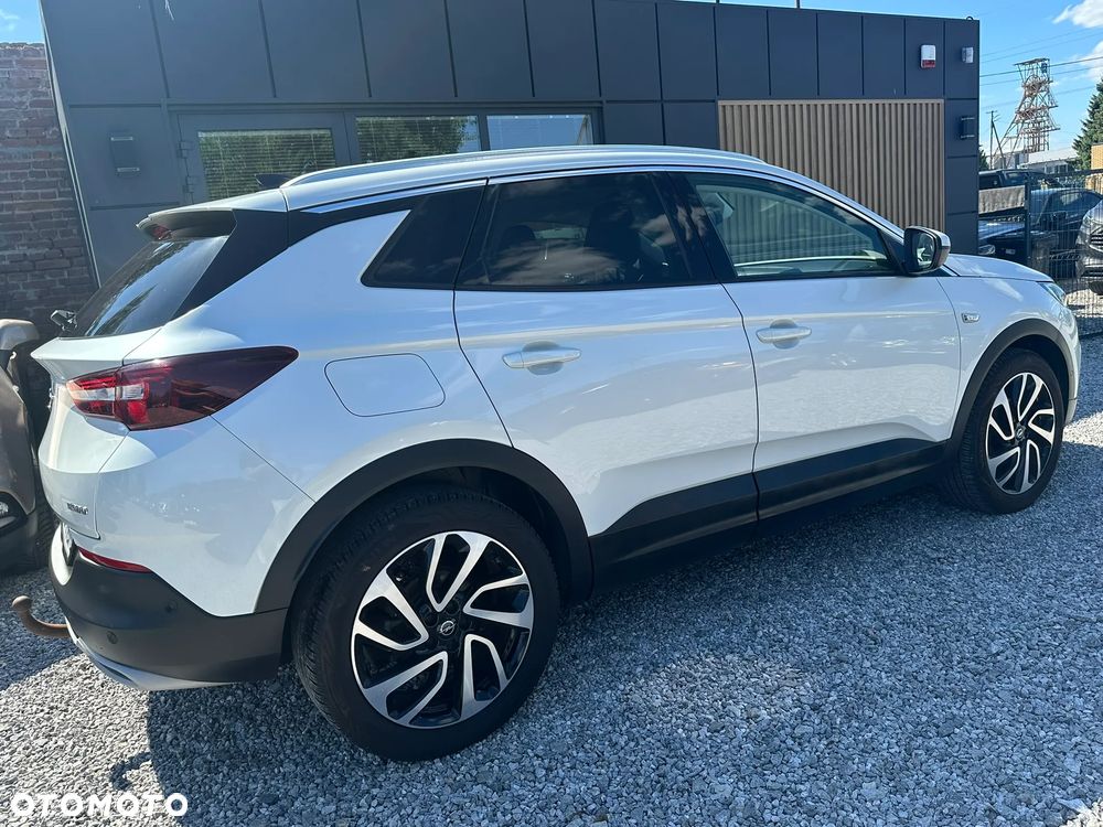 Opel Grandland X 1.2 Start/Stop Business INNOVATION - 28