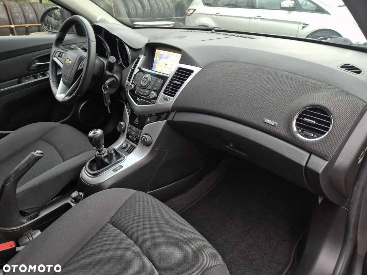 Chevrolet Cruze - 28
