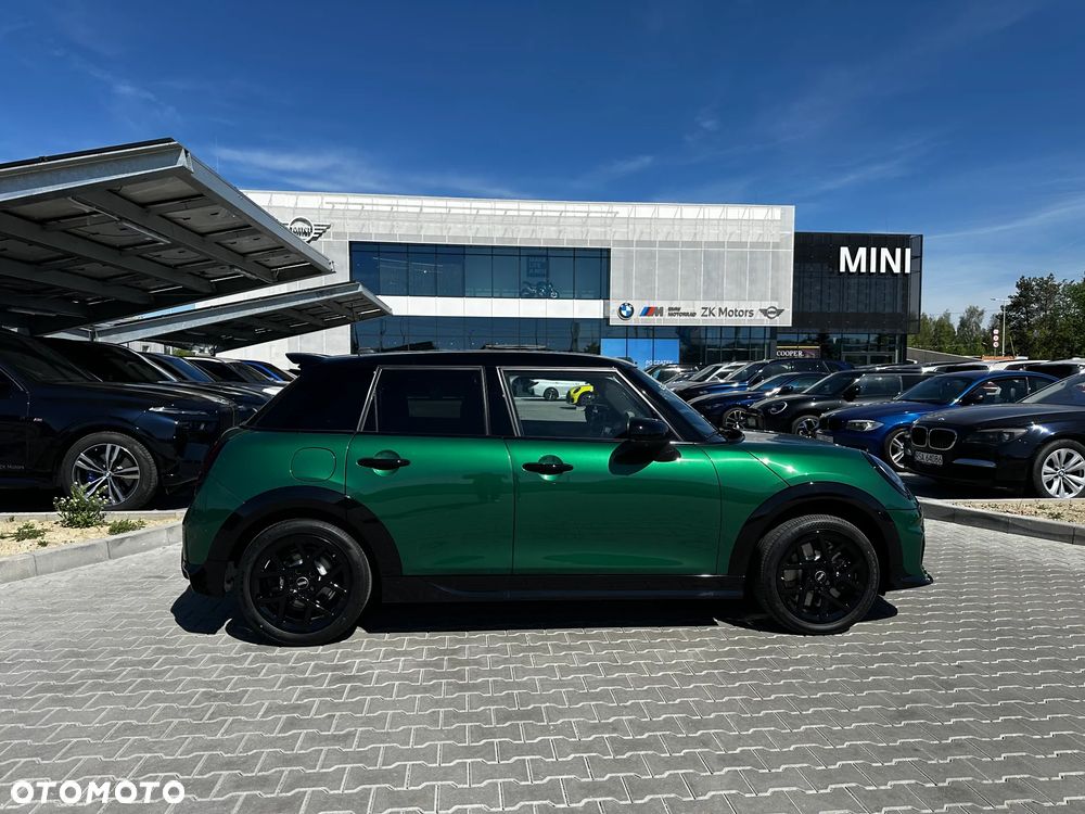 MINI Cooper S John Works Trim - 4