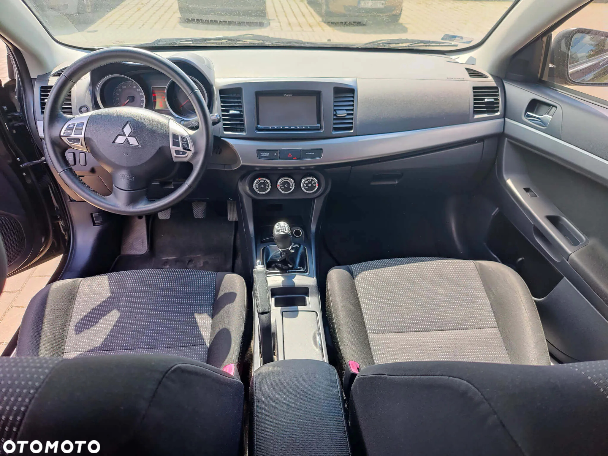 Mitsubishi Lancer 2.0 DID Instyle - 5