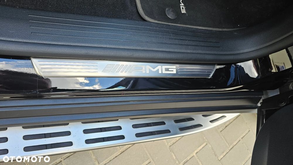 Mercedes-Benz GLE - 40