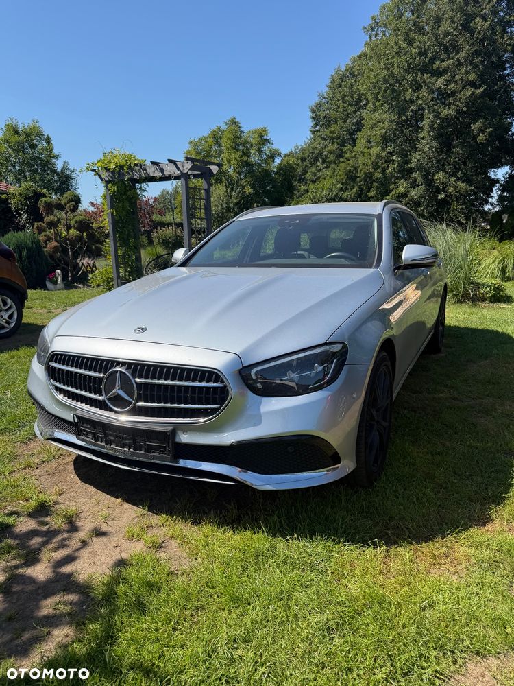 Mercedes-Benz Klasa E 220 d Avantgarde - 1