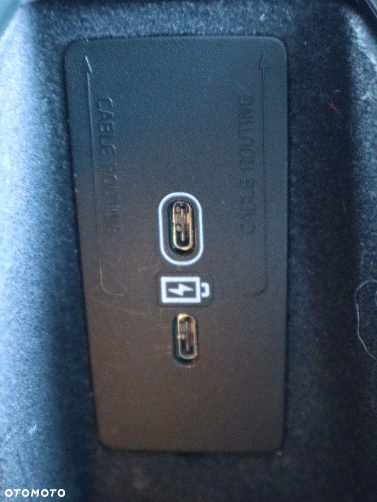 Volvo XC 60 T6 Plug-In Hybrid AWD Core - 22