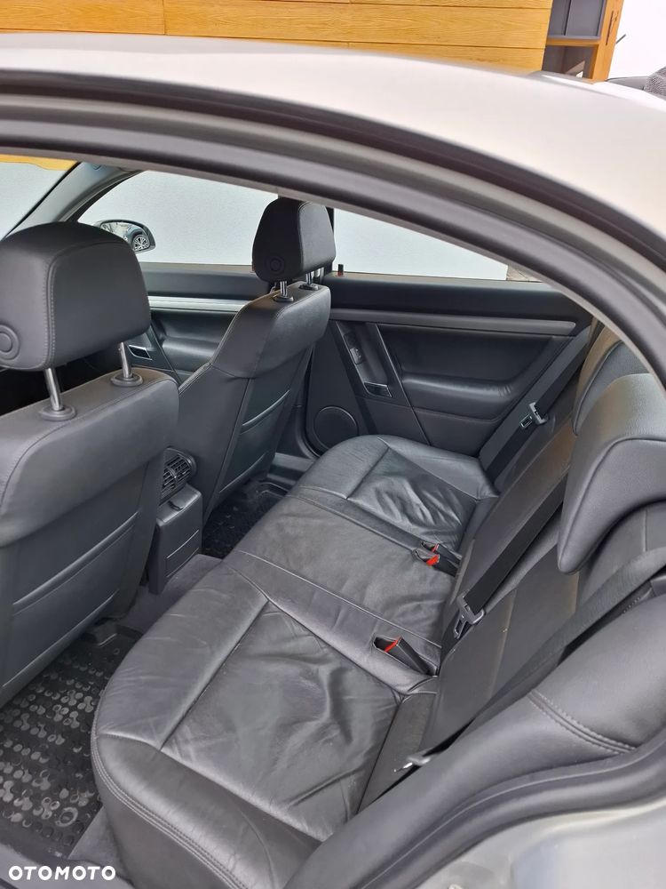 Opel Vectra 1.9 CDTI DPF Elegance - 3