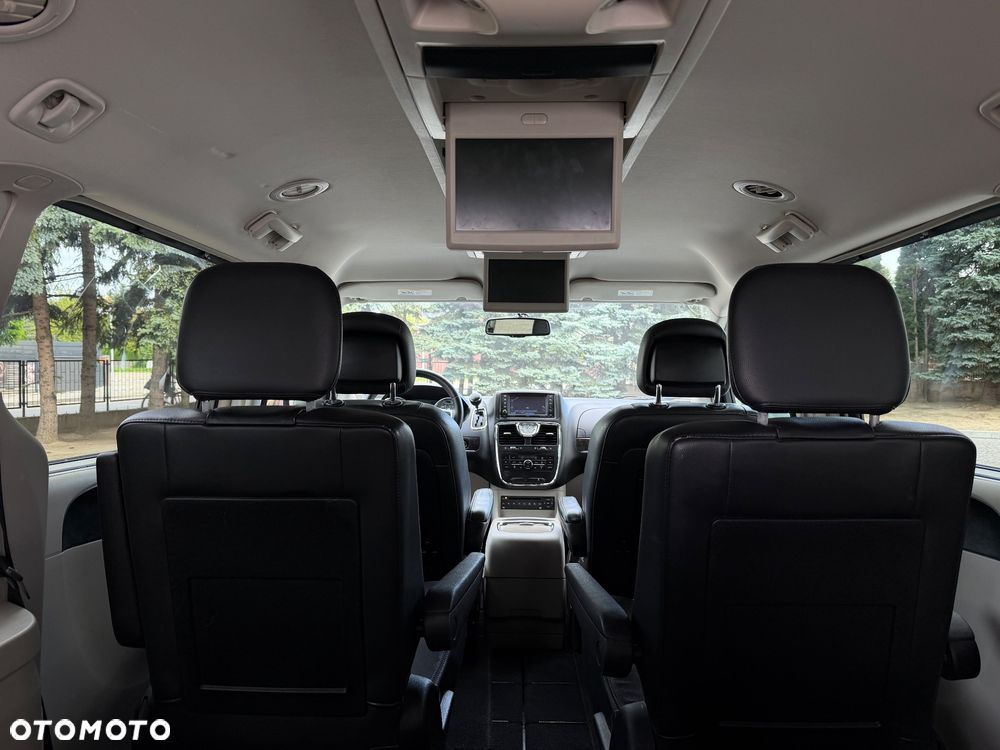 Lancia Voyager 3.6 Silver Euro6 - 22