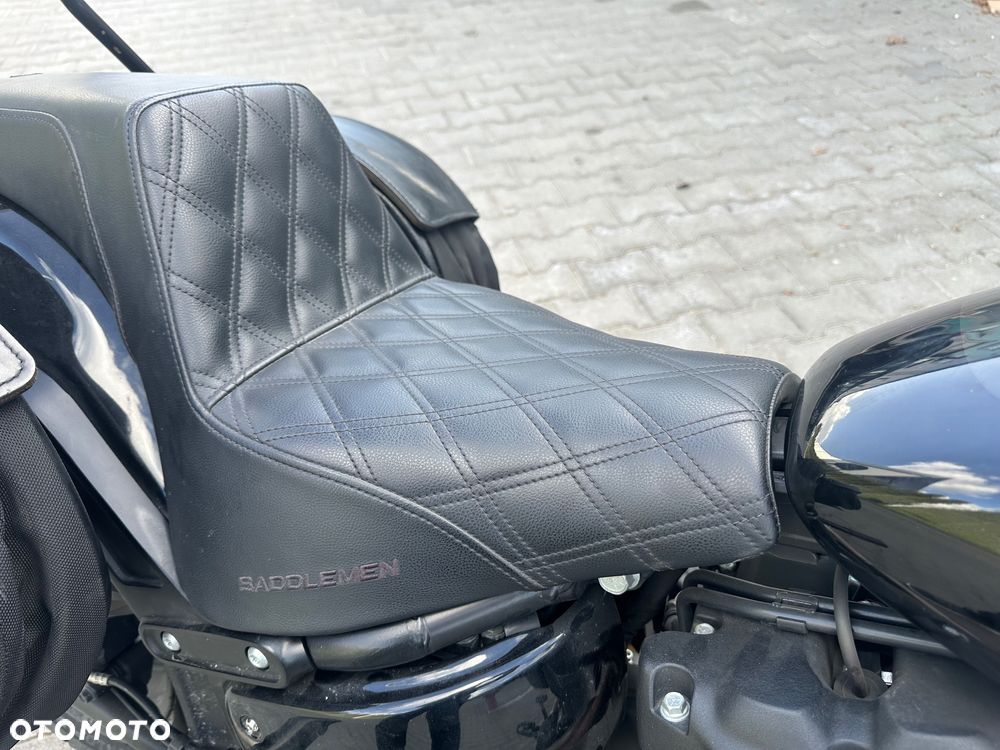 Harley-Davidson Softail - 13