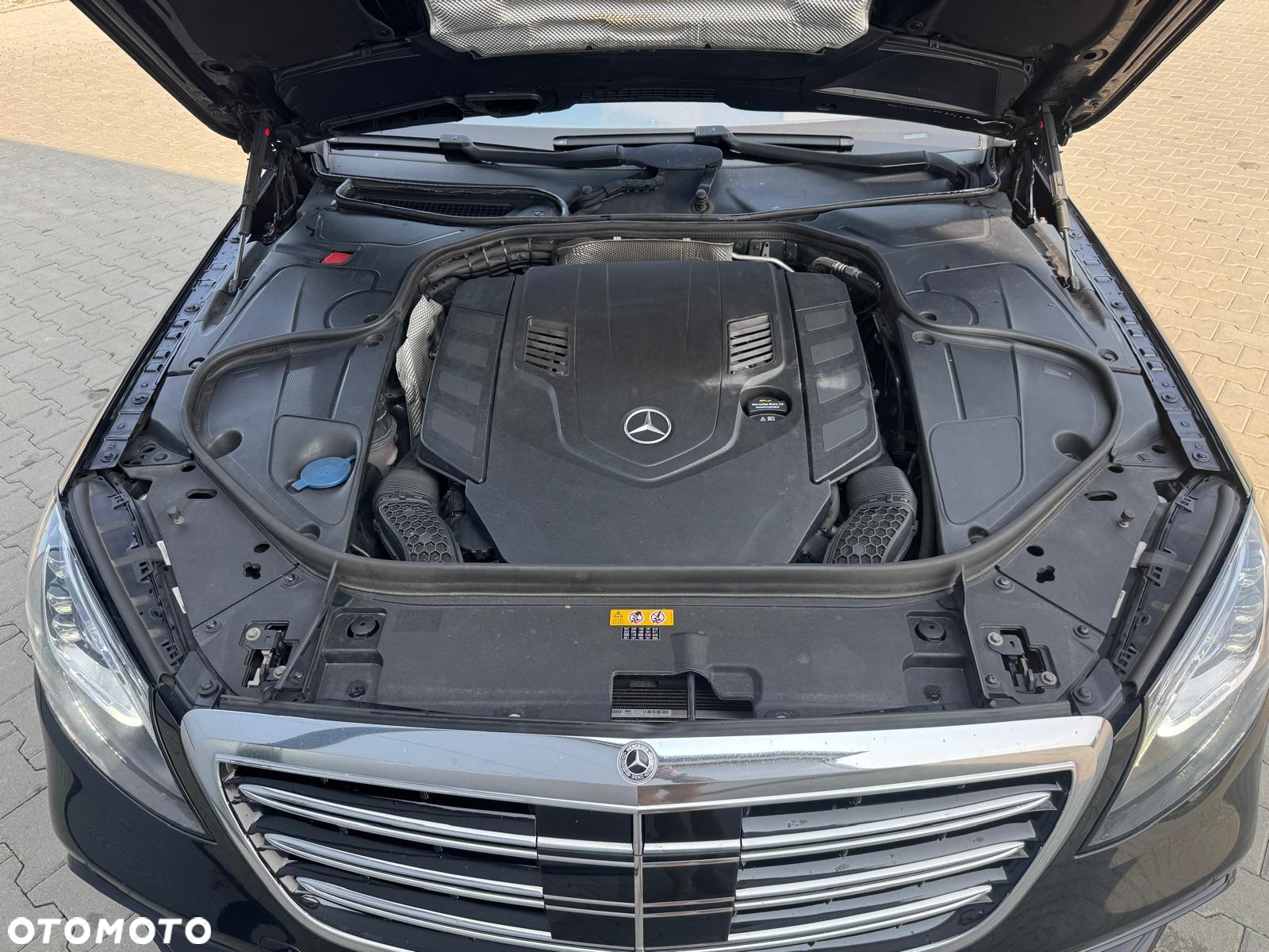 Mercedes-Benz Klasa S 560 4-Matic 9G-TRONIC - 38