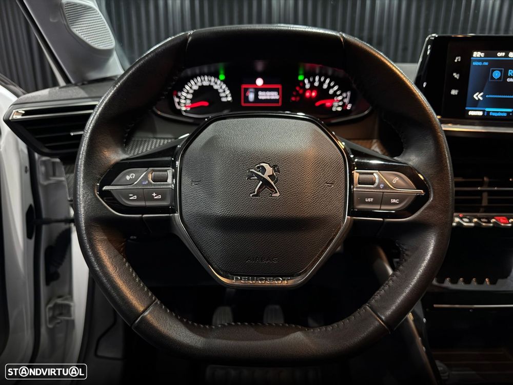 Peugeot 208 1.2 PureTech Allure Pack - 18