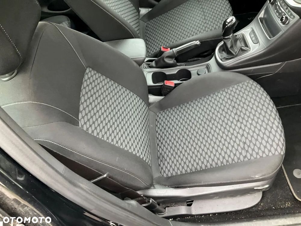 Opel Astra - 25