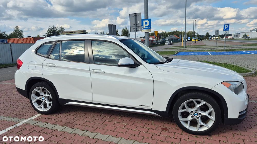 BMW X1 xDrive28i xLine - 14