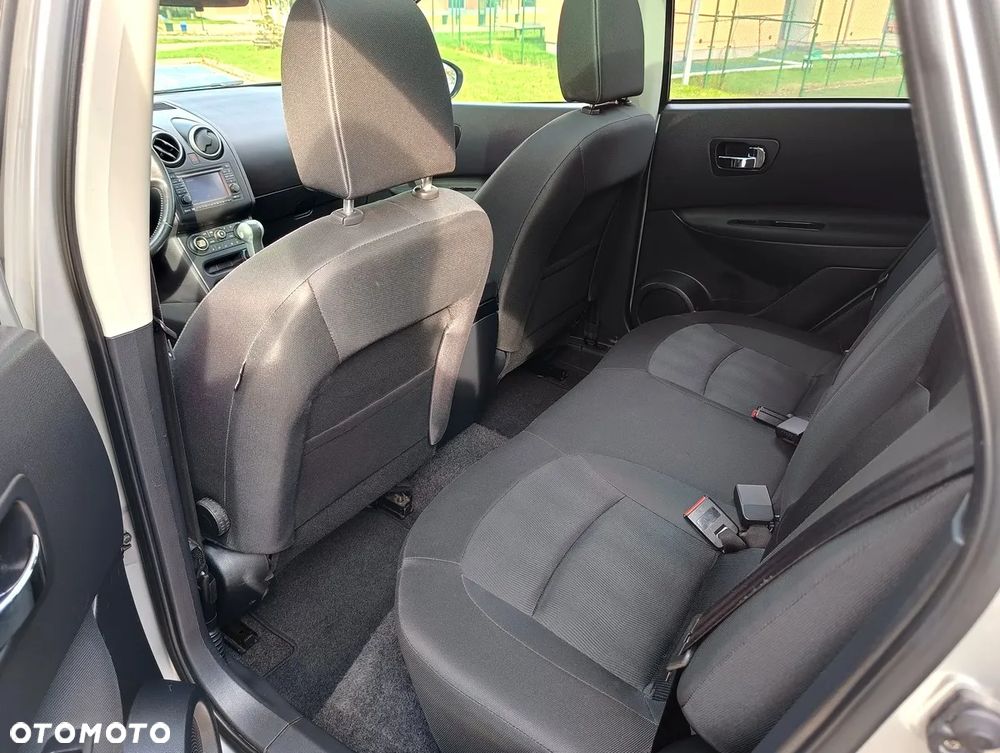 Nissan Qashqai 2.0 4 x 4 CVT tekna - 23