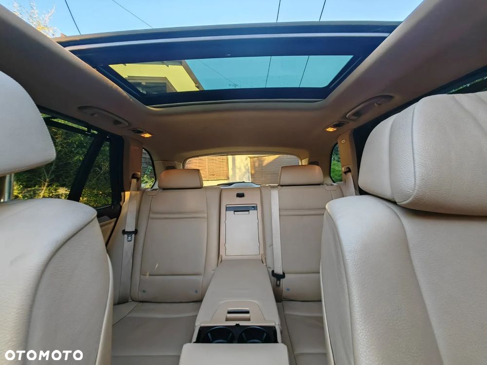 BMW X5 3.0si xDrive - 8