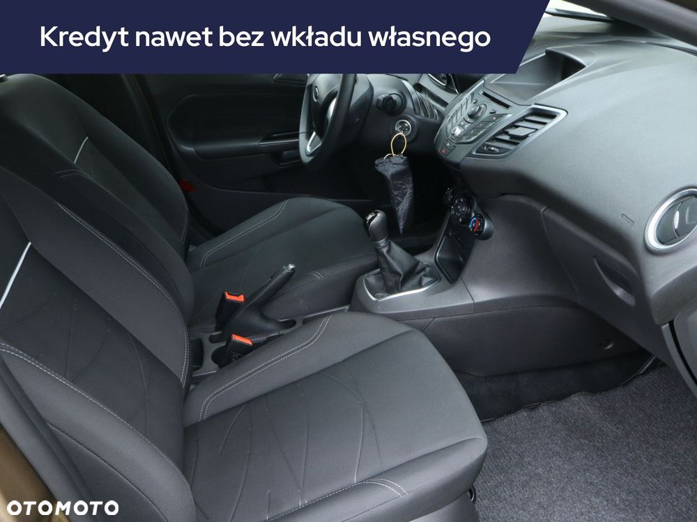 Ford Fiesta - 11
