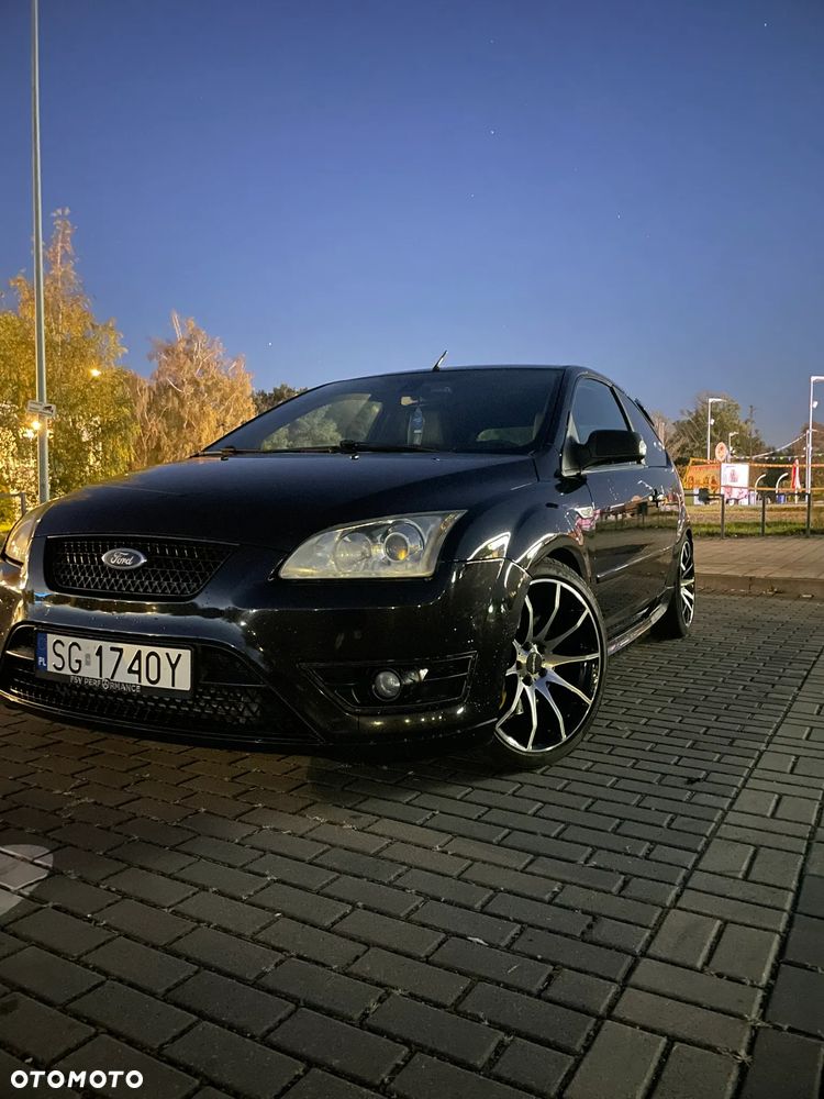 Ford Focus ST - 13