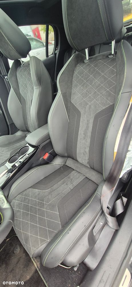 Peugeot 208 GT Line - 19