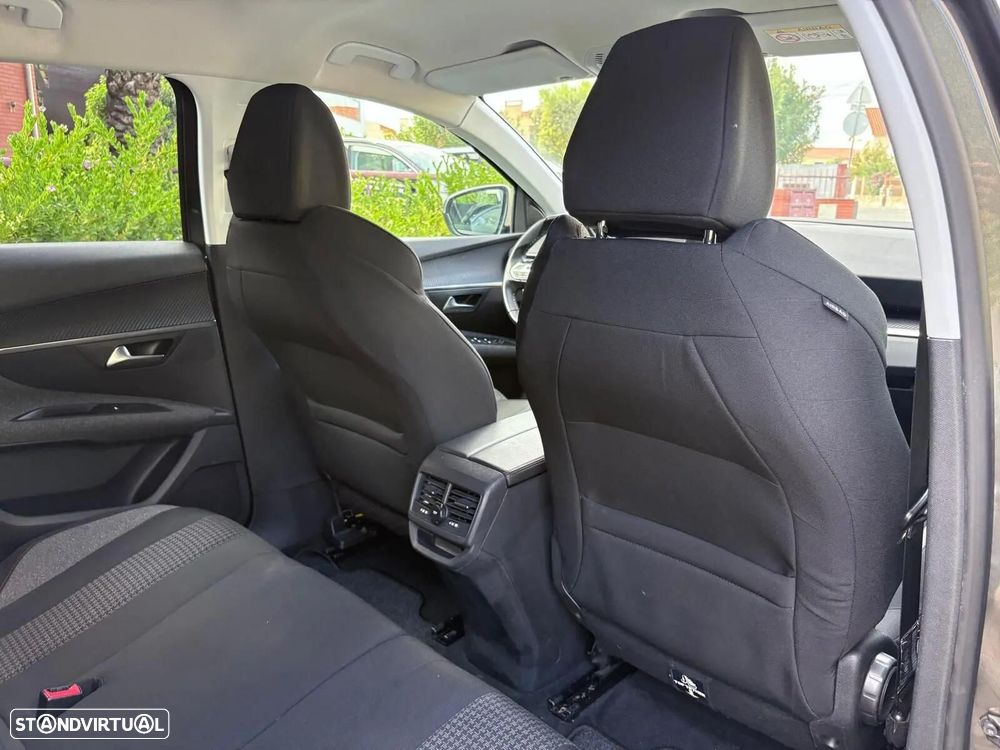 Peugeot 3008 1.2 PureTech Allure EAT8 - 58