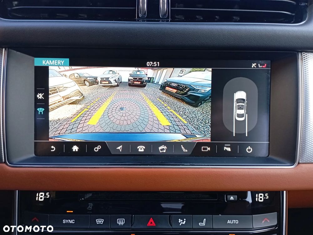 Jaguar XF 2.0 i4D Prestige - 17