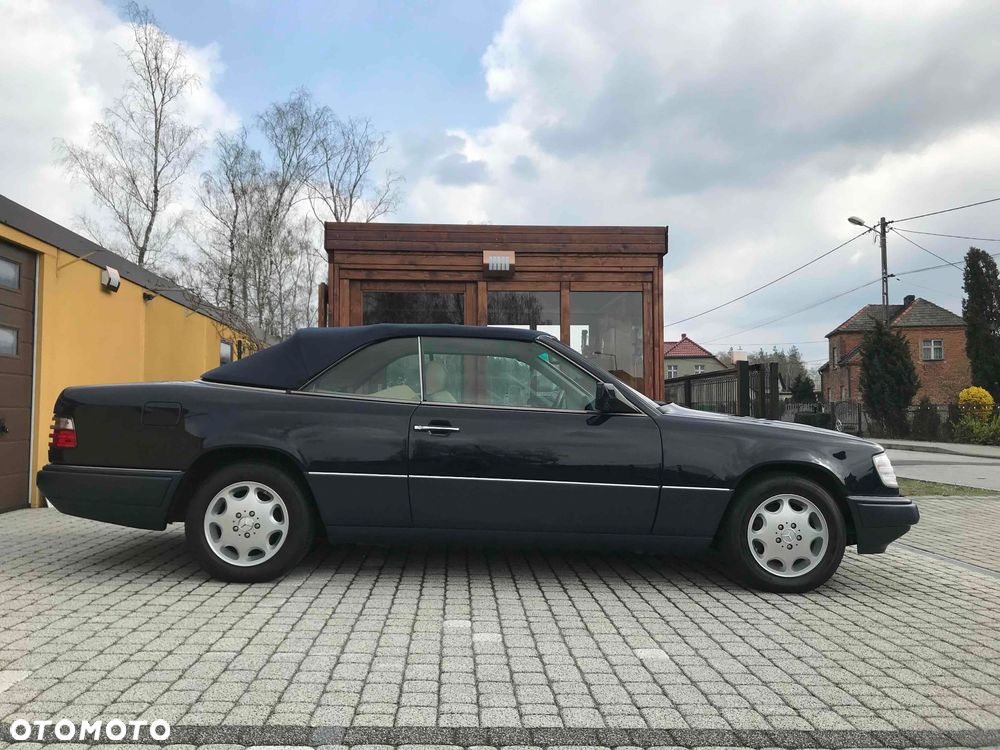 Mercedes-Benz Klasa E 320 - 8