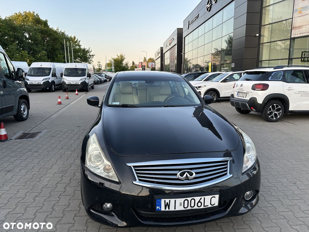 Infiniti G GT Premium AWD - 2