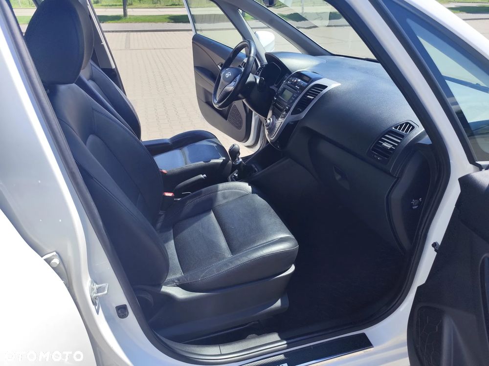 Hyundai ix20 1.6 Premium - 11