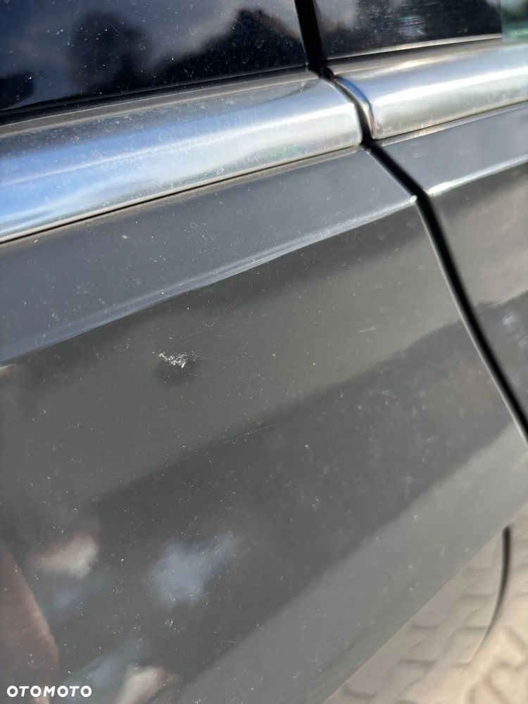 Volkswagen Passat 2.0 TDI SCR BlueMotion Comfortline - 13