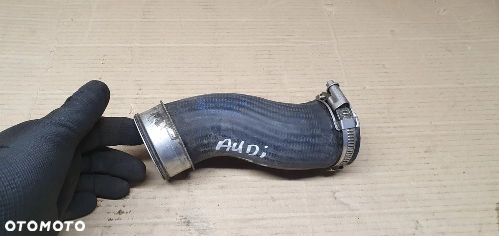 Przewód wąż rura intercoolera Audi Q7 3.0 TDI 7L6145708H - 3