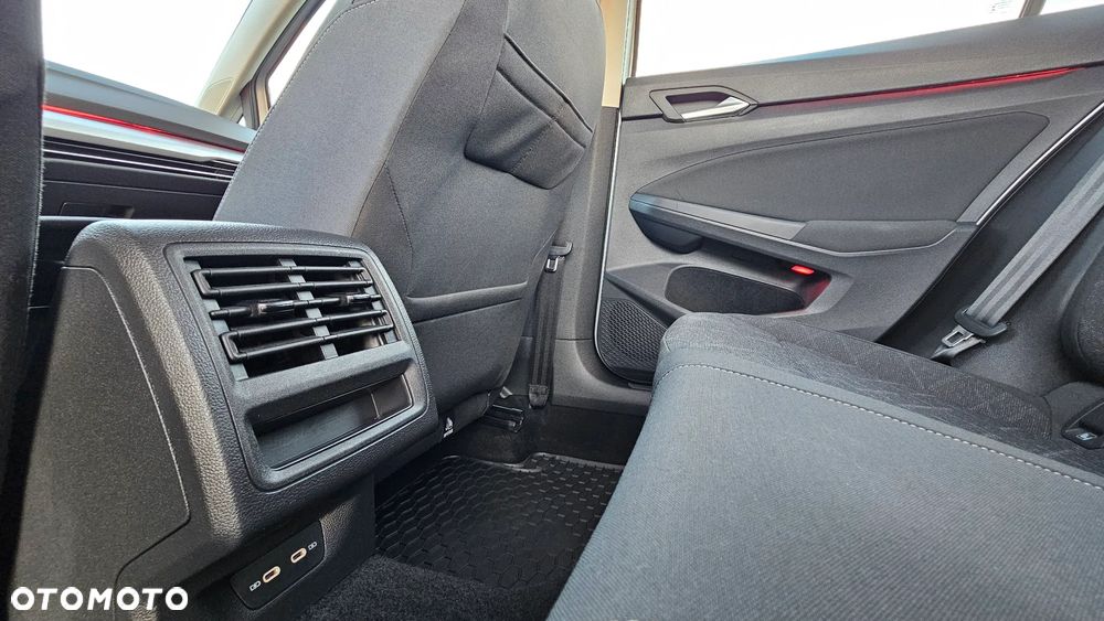 Volkswagen Golf 2.0 TDI Life - 15