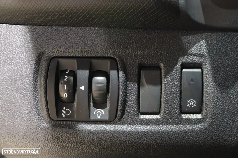 Renault Clio 1.5 dCi Zen - 19