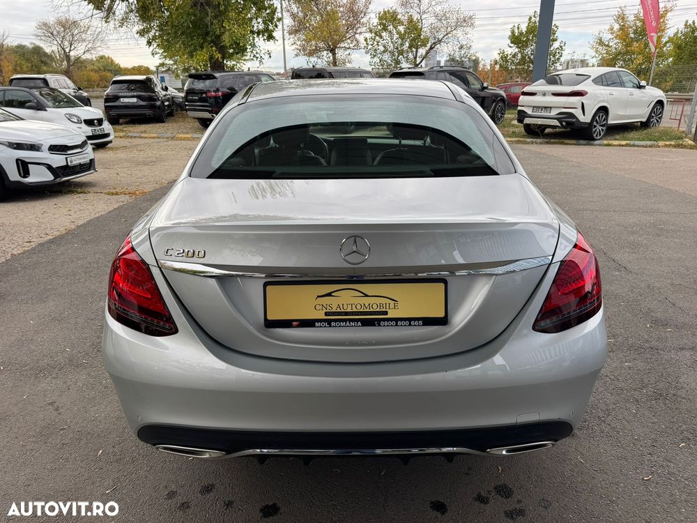 Mercedes-Benz C - 6